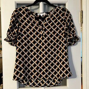 Dr2 Women's White/Pink/Orange/Green Geometric Blouse Size XS